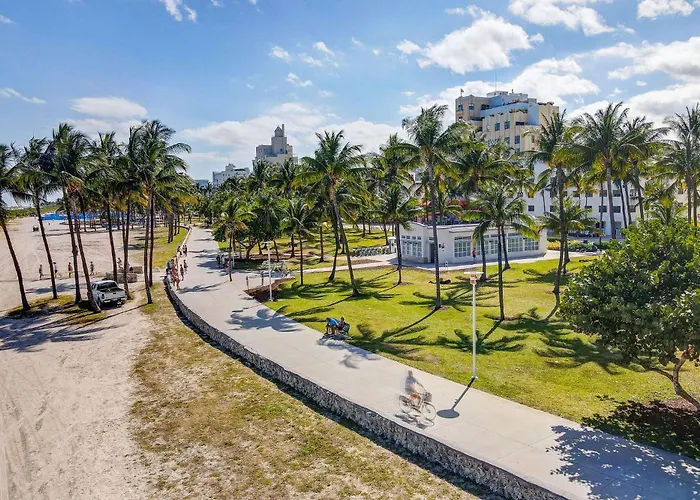 Ocean Drive Prime Apt W/2 Queenbeds & Washer/Dryer